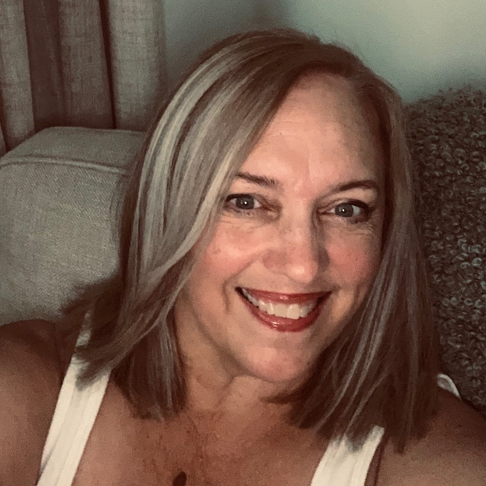 Meet your Posher, Sabrina